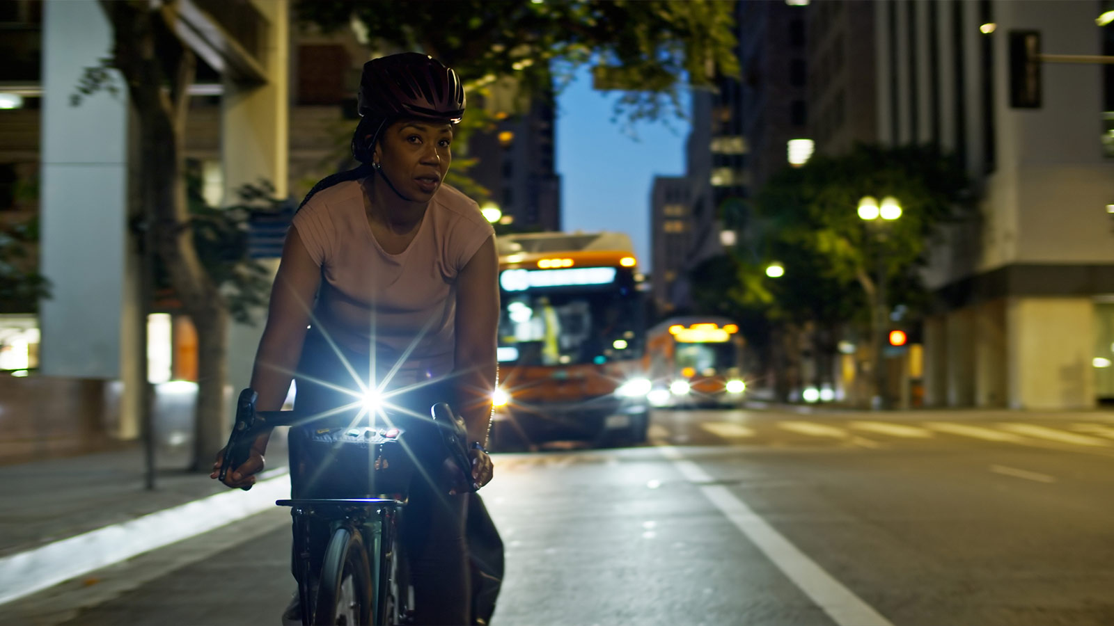 Bus-vs-bike-in-LA