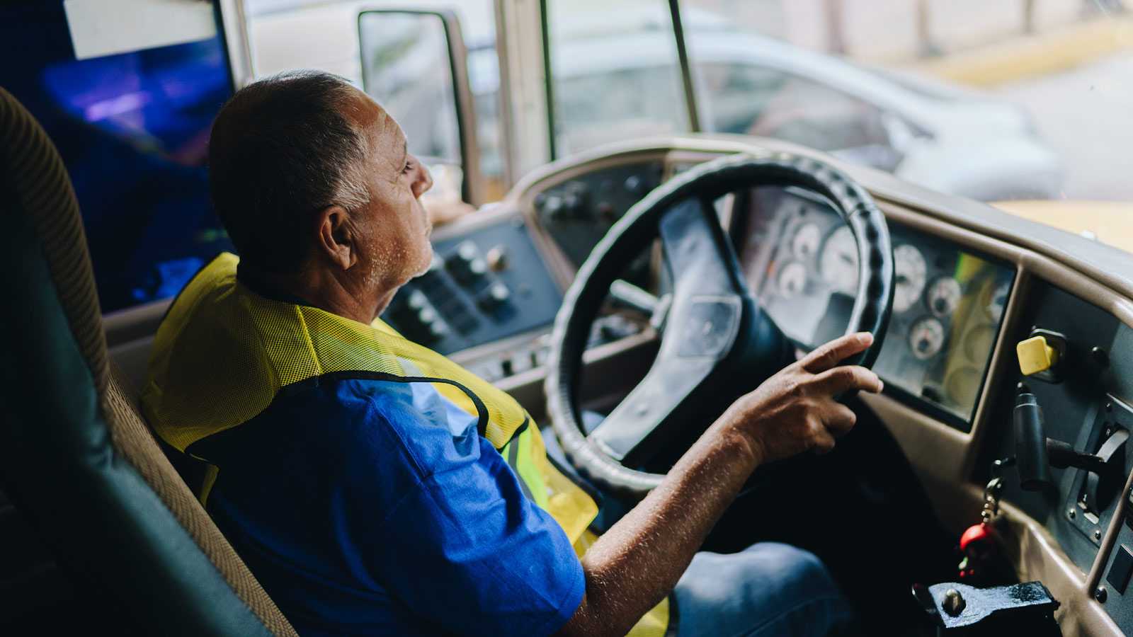 bus-driver-in-LA