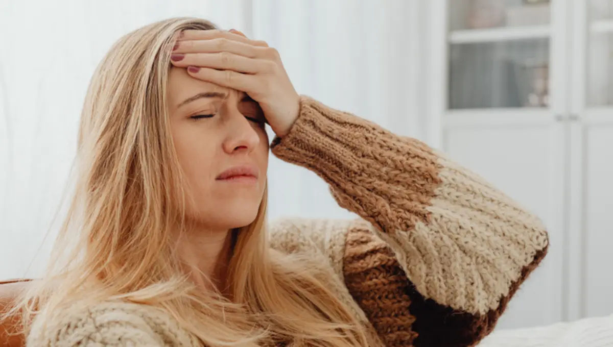 Injury victim consulting lawyer about pain and suffering compensation in California.