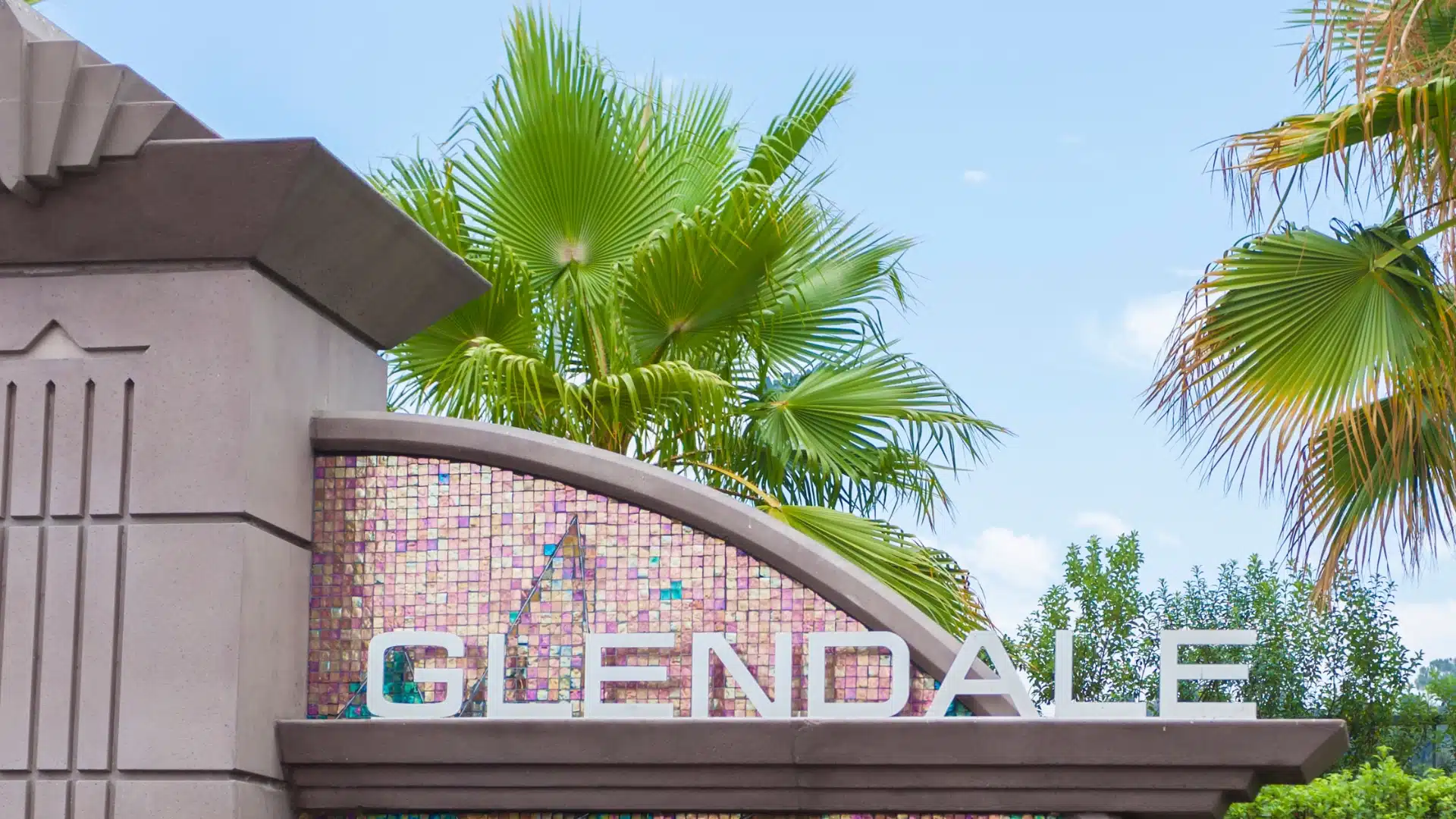 Personal injury attorney helping injured client after traffic collision in Glendale